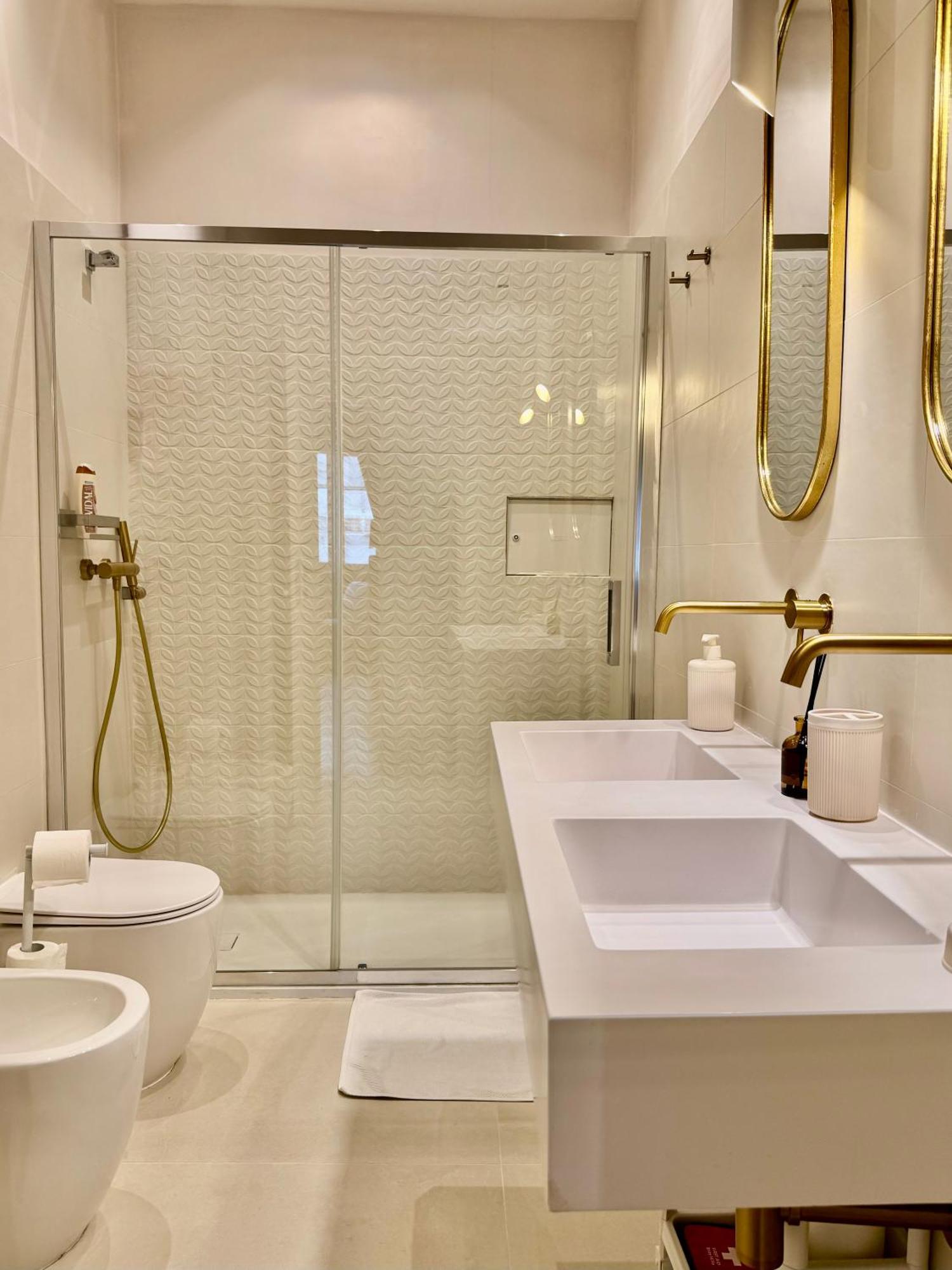 Art N Shelter Apartament 바리 외부 사진
